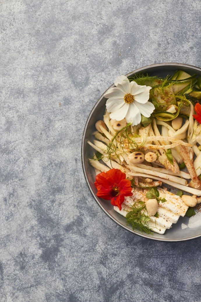 plat raffiné dressé en assiette – traiteur brabant wallon